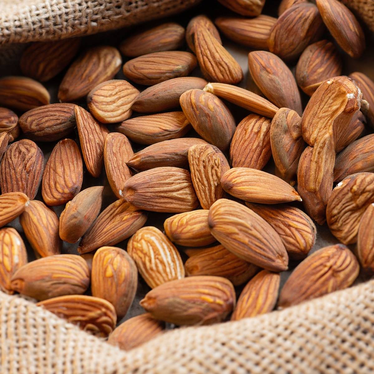 Mandorla tostata siciliana sgusciata gr.500 - immagine 2