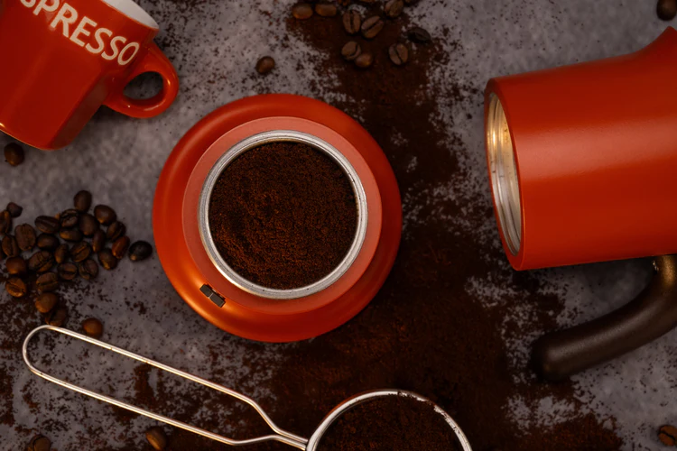 Caffettiera “Angelina Made in Italy” – Moka Adatta a Induzione 6 tazze - immagine 6