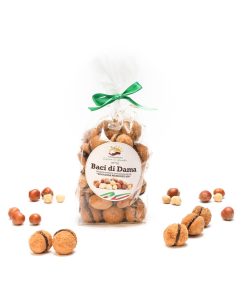 Baci di dama alla nocciola