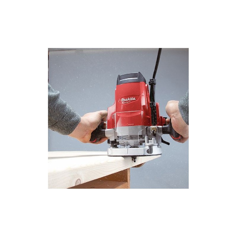 Makita M3602 FRESATRICE VERTICALE 1650W – MONTA FRESE 6 – 8 – 12 MM - immagine 4